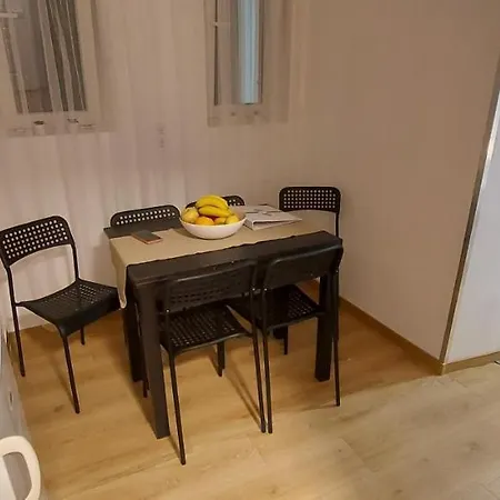 London Fog In The Party District Apartamento Budapest